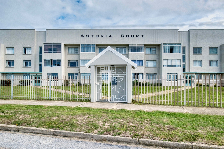 3 Bedroom Property for Sale in Summerstrand Eastern Cape